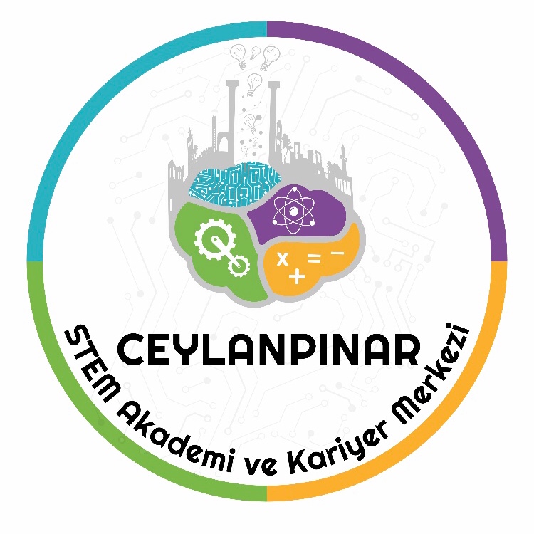 STEM Eğitmeni Kübra EĞİNCİ